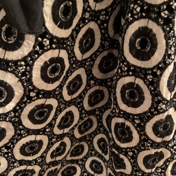 Boutique black patterned dress - Picture 2 of 6